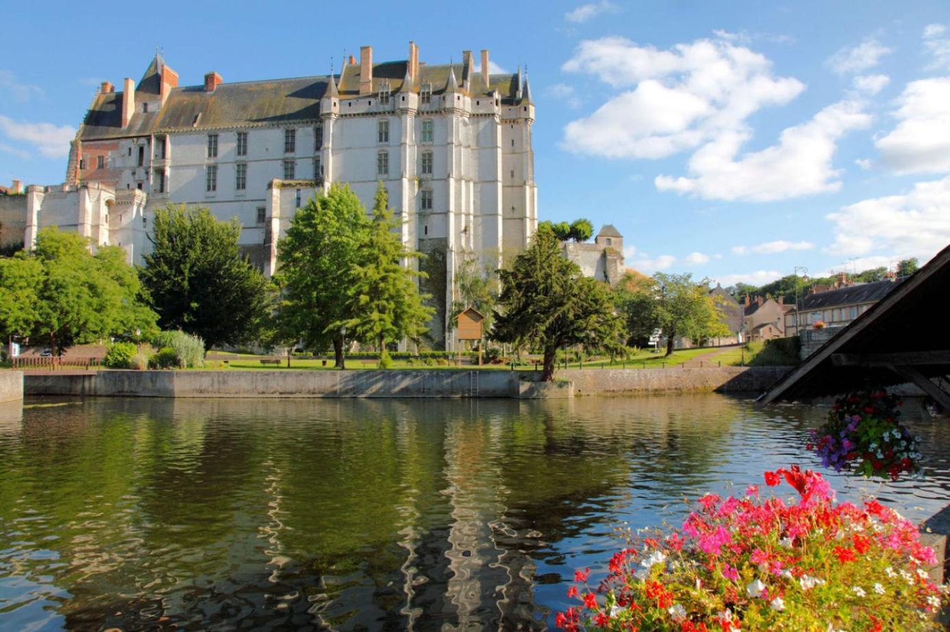 Evasion Zen Tropic Au Coeur De Chateaudun Ngoại thất bức ảnh